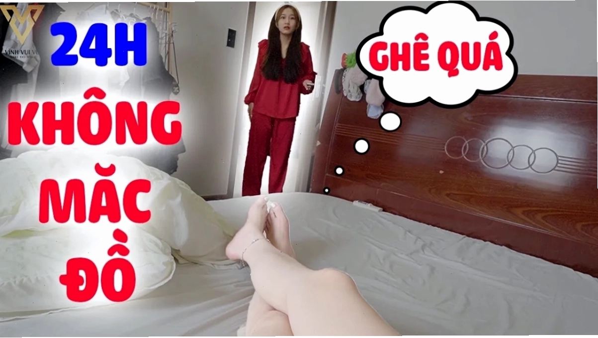 gái ko mặc sịp