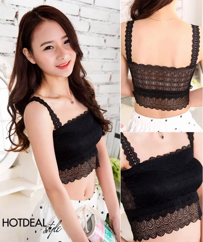 gái mặc áo lá đi du lịch