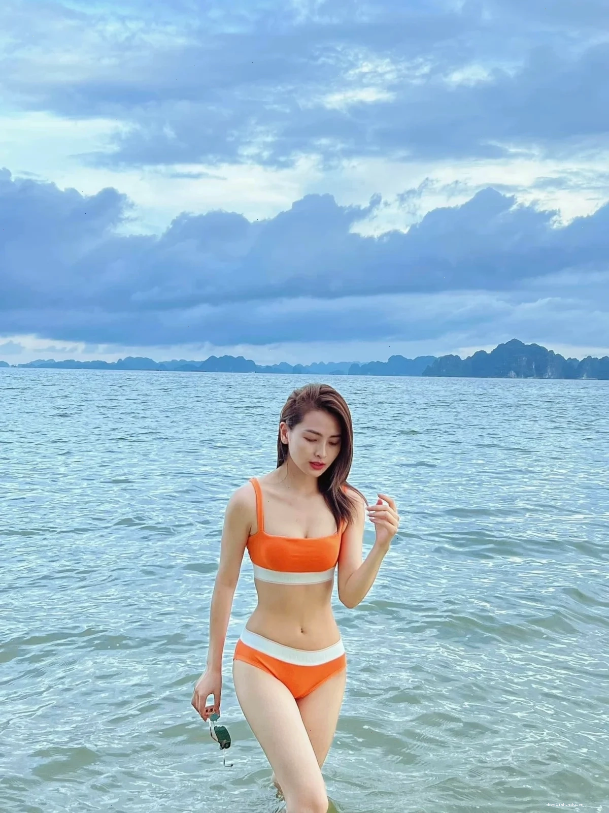 Mặn mà quyến rũ Gái mặc bikini mu to vẻ đẹp mặn mà