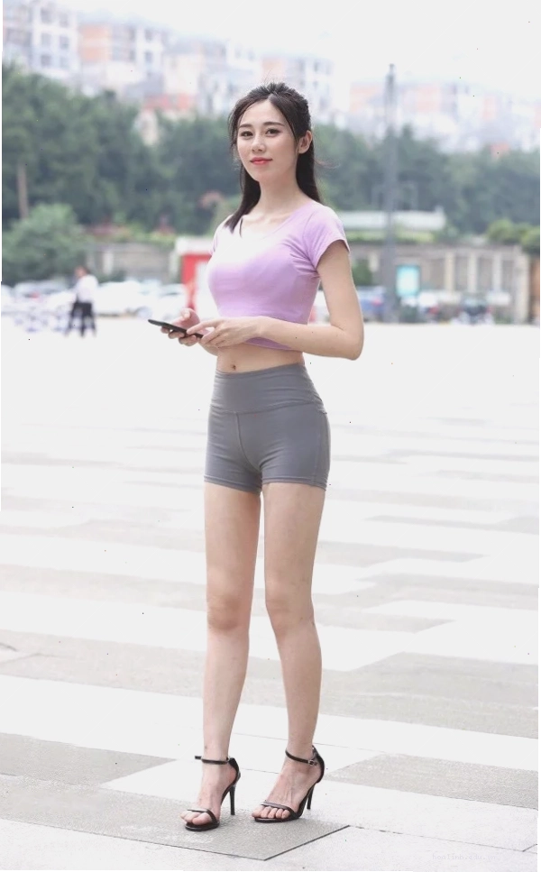 gái mặc đồ tập gym sang chảnh