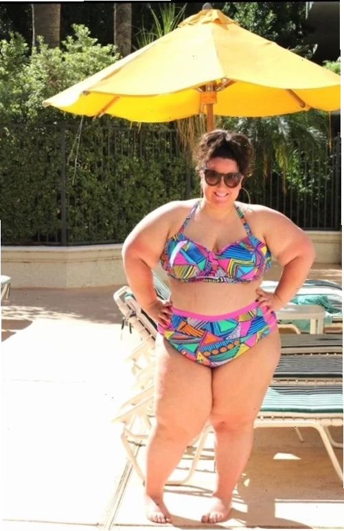gái mập mặc bikini màu trơn