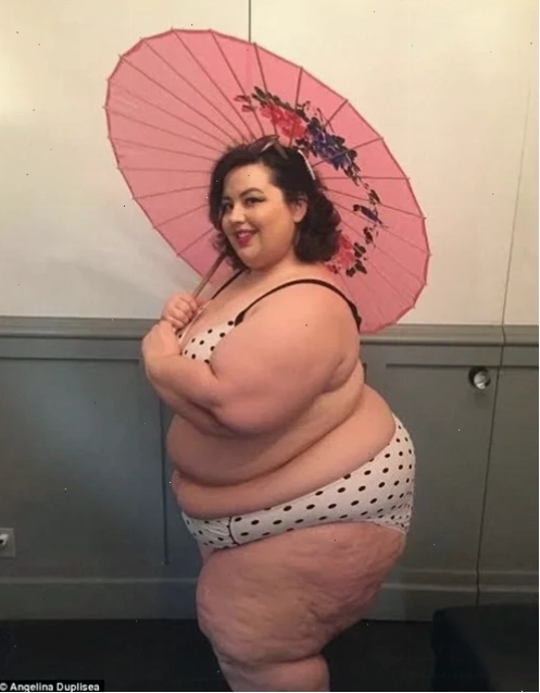gái mập mặc bikini váy maxi