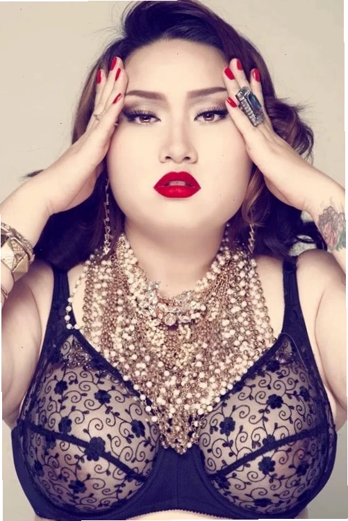 Tỏa sáng gái mập sexy tỏa sáng