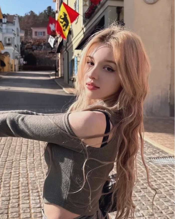 Mái tóc dài gái nga sexy tóc dài