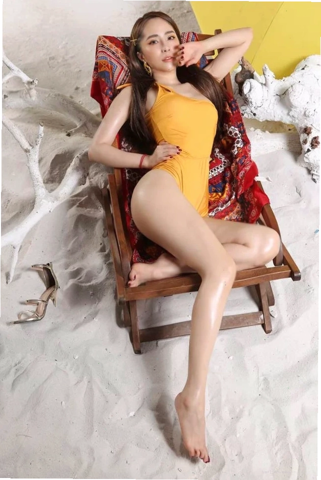 gái ngành sexy mặc đồ ren