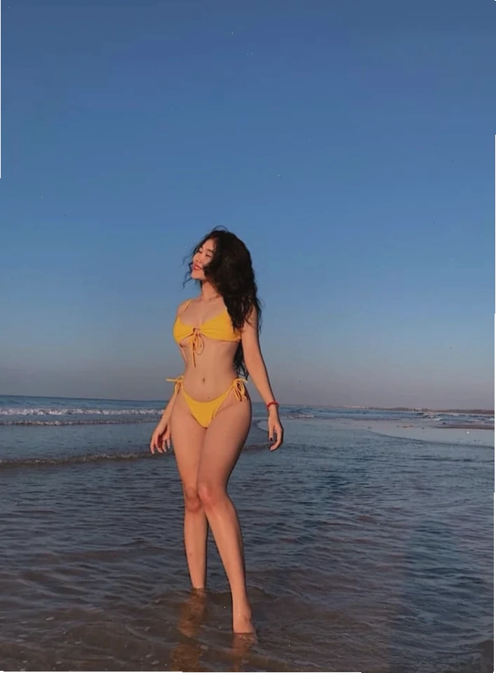 gái ngành sexy trang điểm đẹp