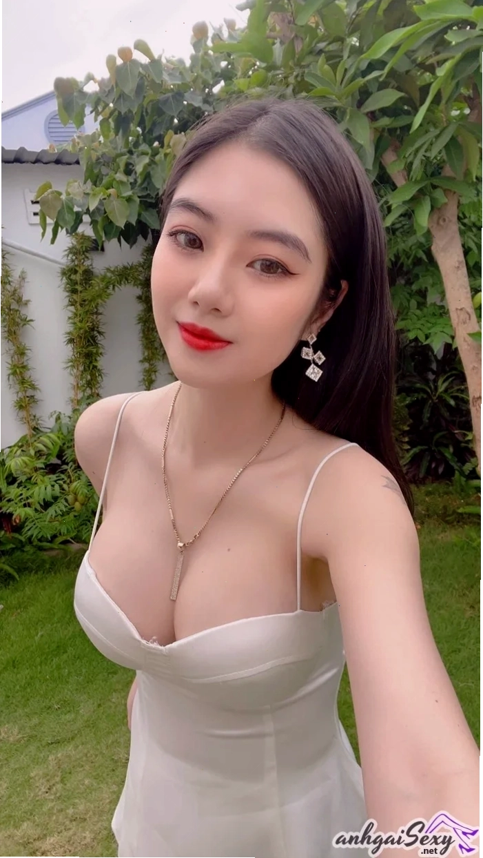 Gái ngon sexy lôi cuốn