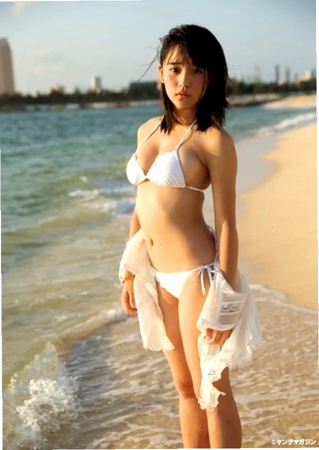 gái nhật bản mặc bikini