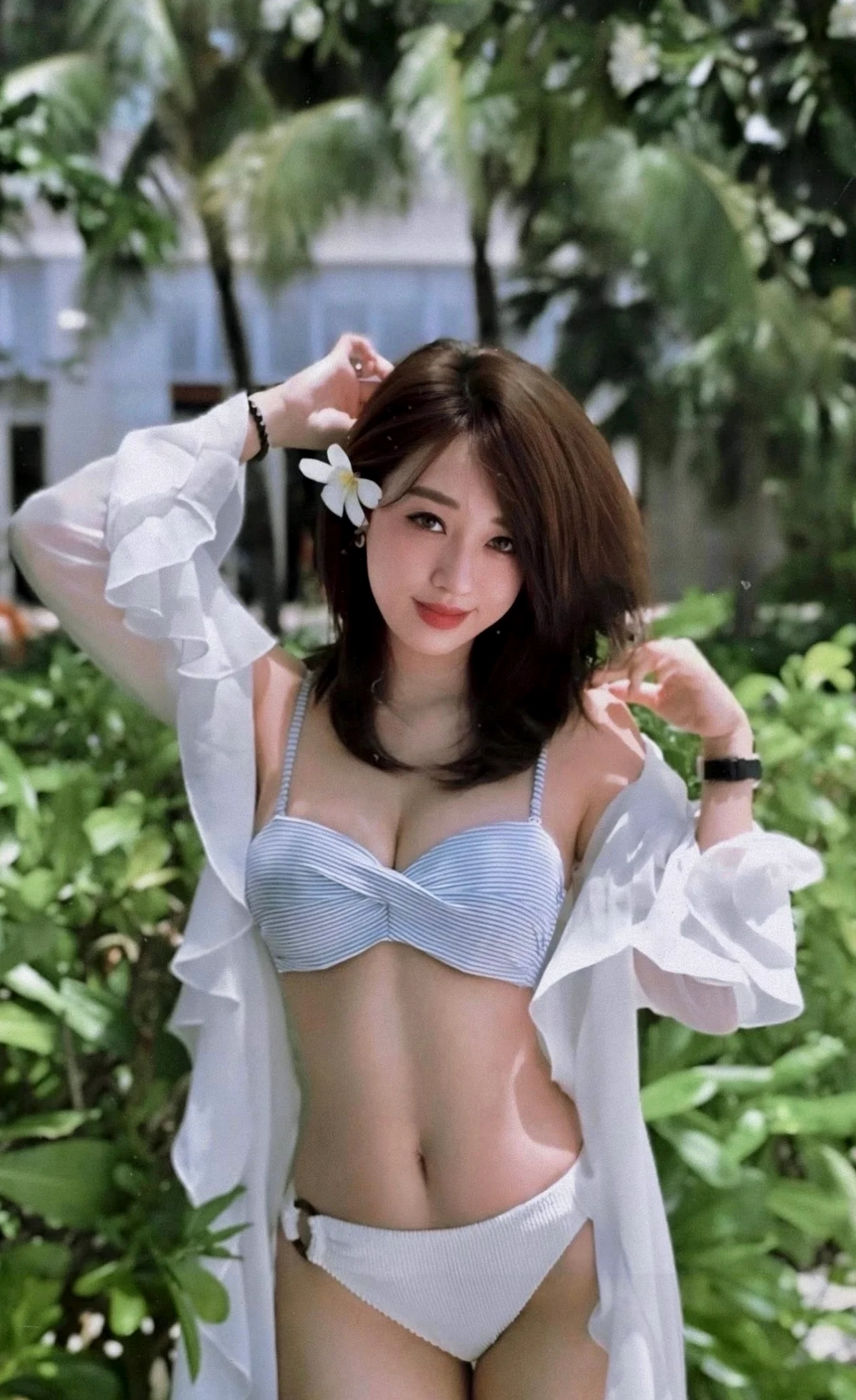 gái nhật bản mặc bikini