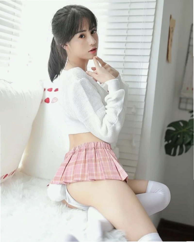 gái nhật mặc váy ngắn phối blazer