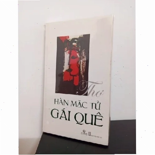 gái quê hàn mặc tử nghệ thuật dùng từ