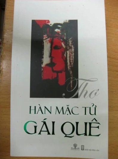 gái quê hàn mặc tử với khung cảnh nông thôn yên bình