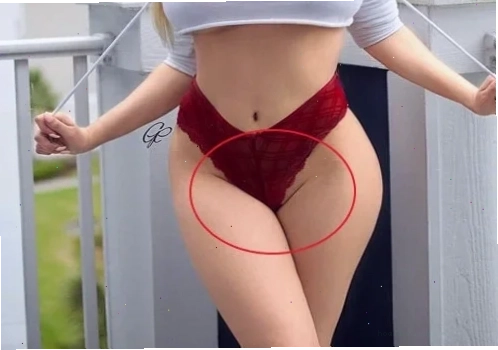 gái sexy mu to bên hoa