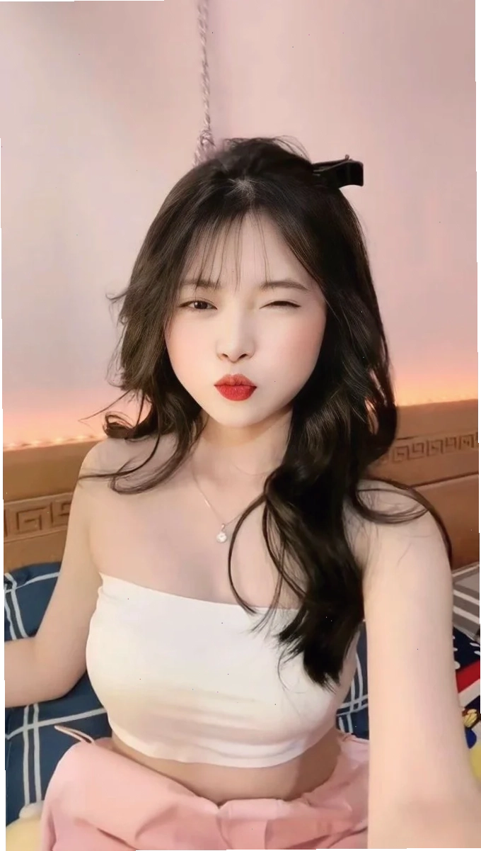 gái sexy mu to trong bộ nội y đen