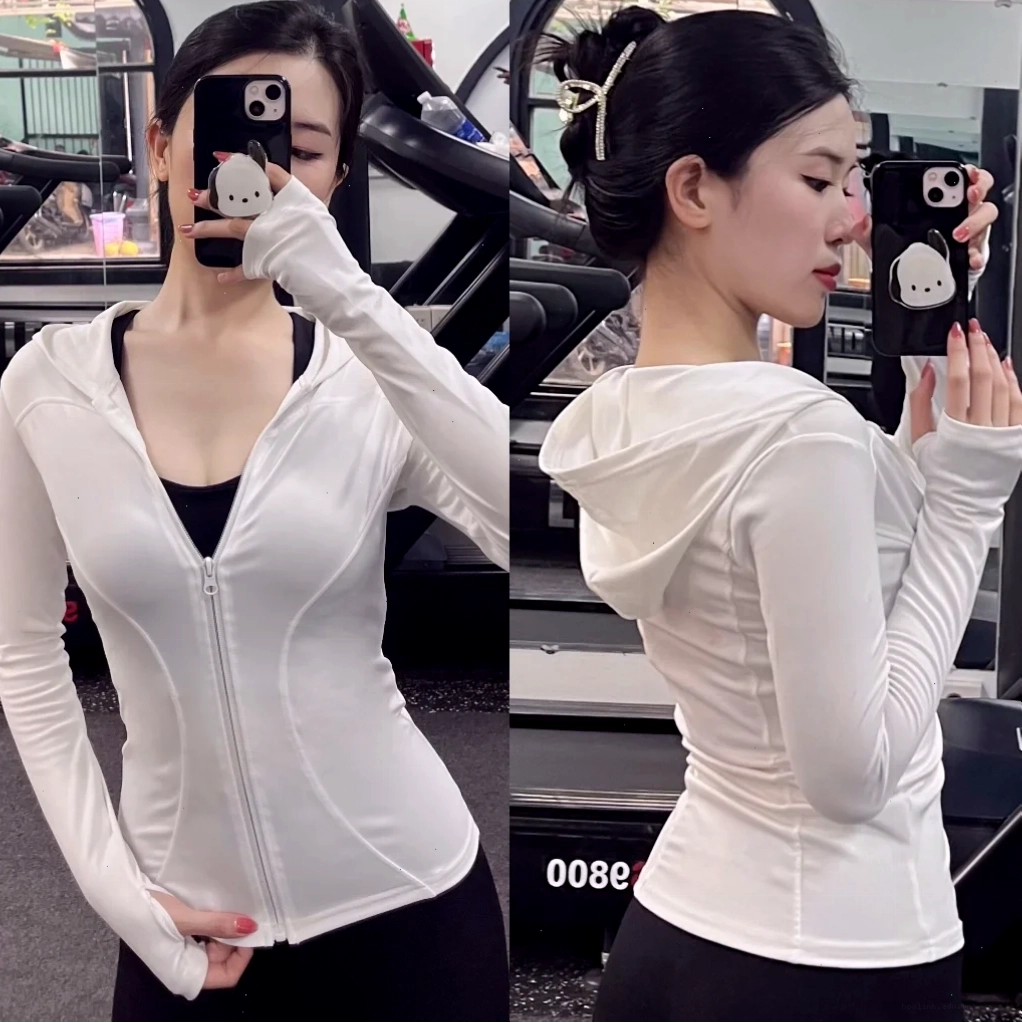 gái tập yoga mu to dáng đẹp