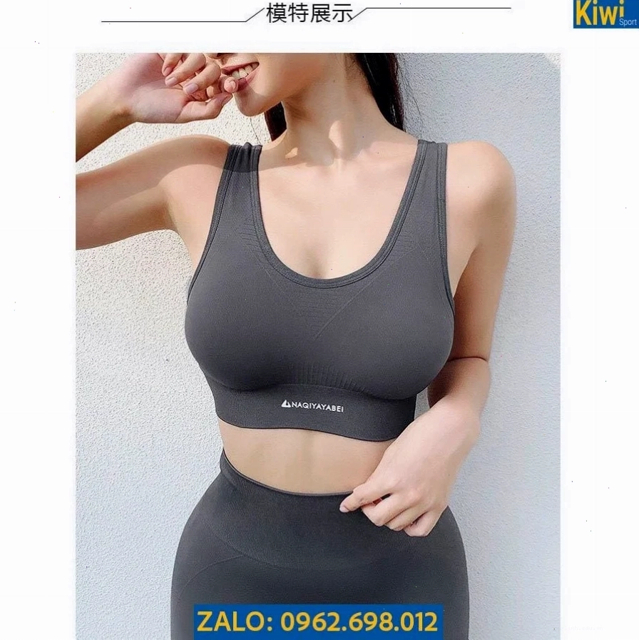 gái tập yoga mu to dáng đẹp