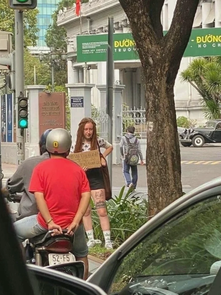 gái tây mu to