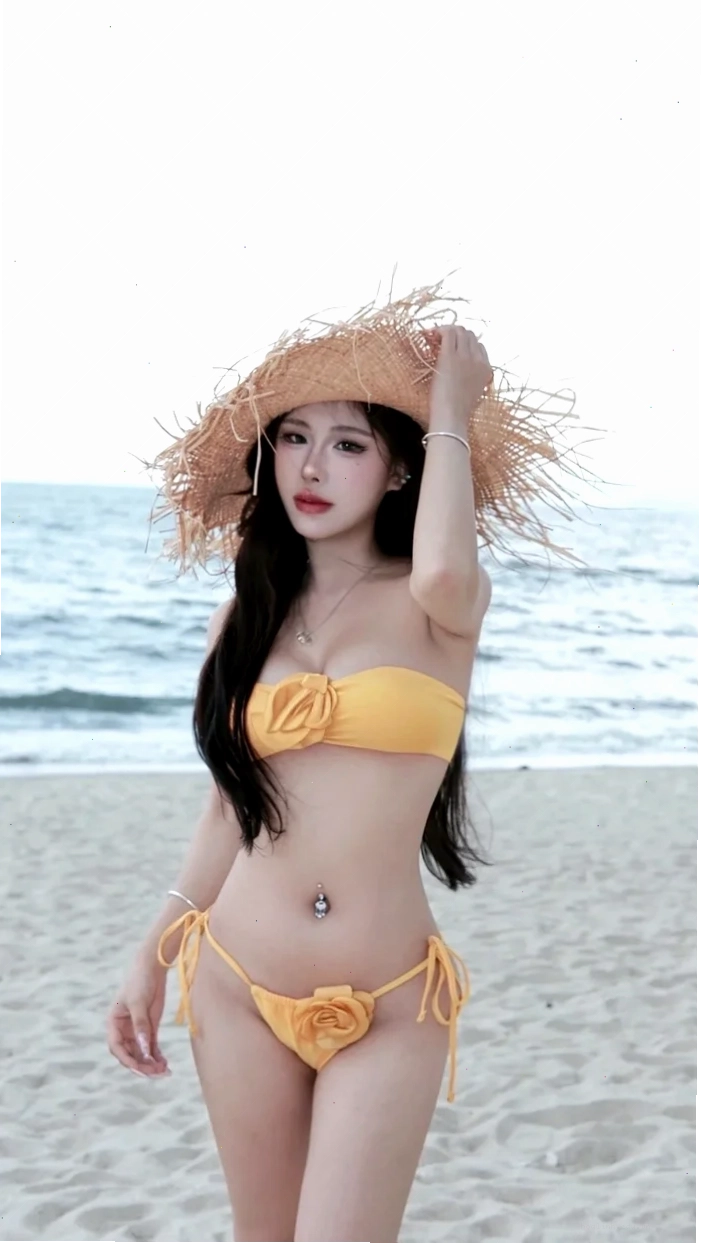 gái trung quốc mặc bikini
