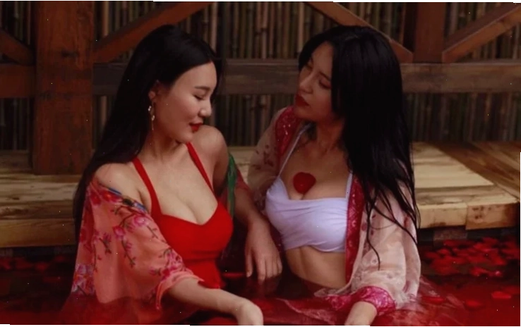 gái trung quốc ngực to chụp ảnh nghệ thuật