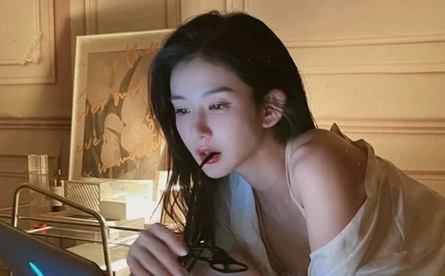 gái trung quốc sexy giáng sinh