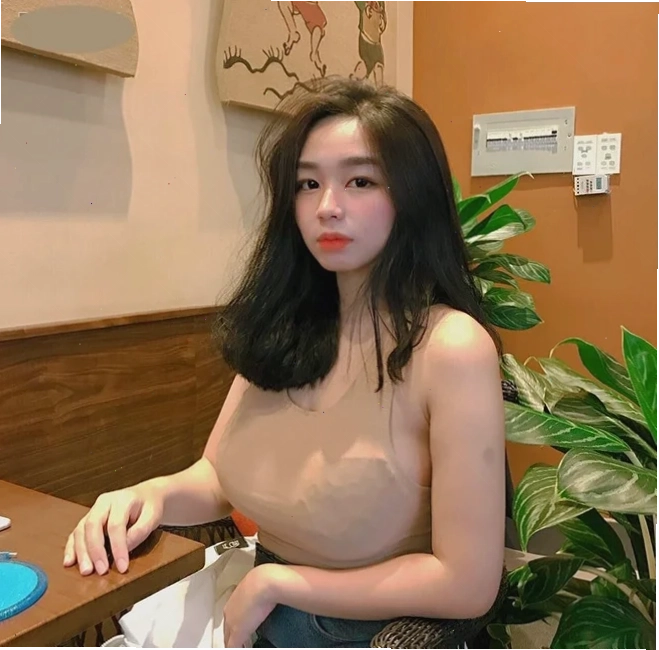 gái việt ngực to thanh lịch