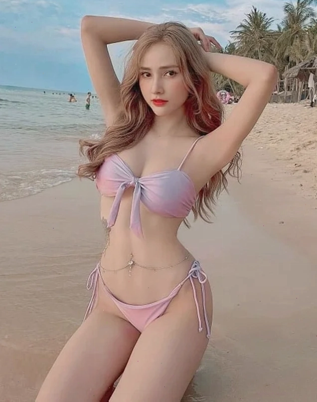 bikini trắng nắng vàng Gái xinh bikini trắng