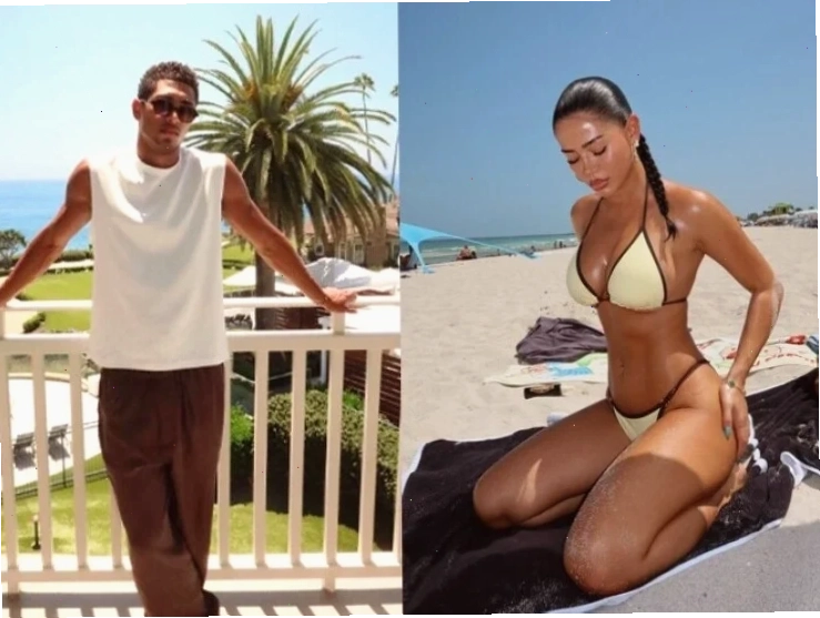 gái xinh châu âu mặc bikini gái xinh châu âu mặc bikini đeo kính râm