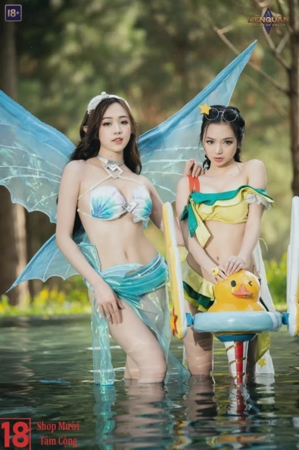 gái xinh cosplay mặc bikini cuốn hút