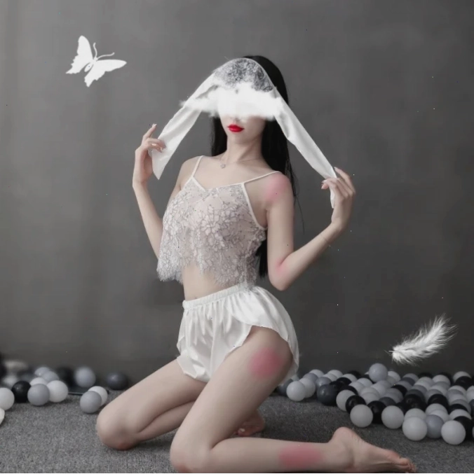 gái xinh đồ ngủ thiết kế