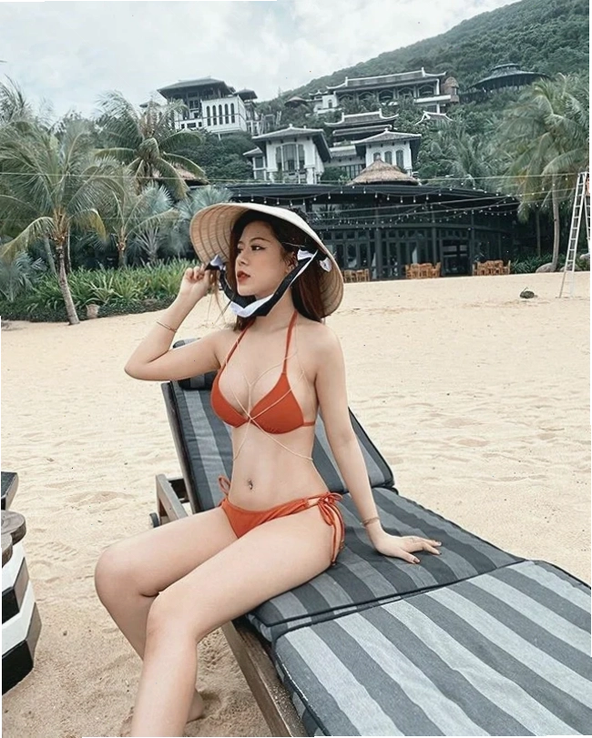 gái xinh hà nội bikini rạng rỡ
