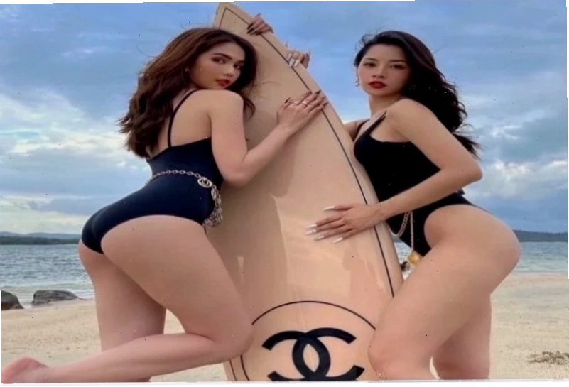 Bikini đỏ dạo bước Gái xinh mặc bikini đỏ tươi tắn bước đi