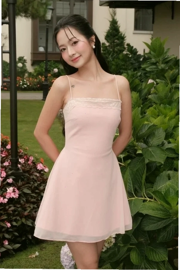 gái xinh mặc đồ pinky thời trang