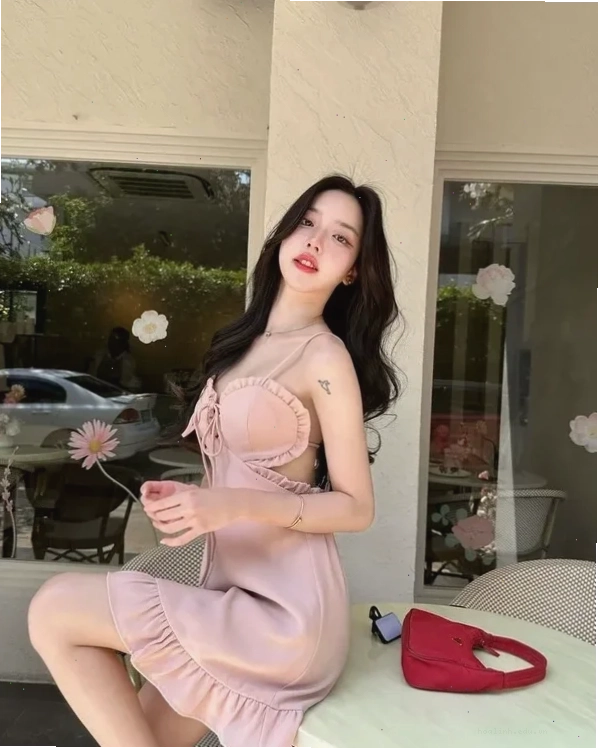 gái xinh mặc đồ pinky tiểu thư
