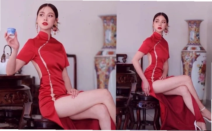 gái xinh mặc sườn xám cổ điển