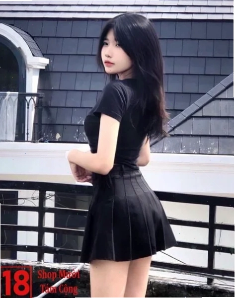 gái xinh mặc váy ngắn gợi cảm