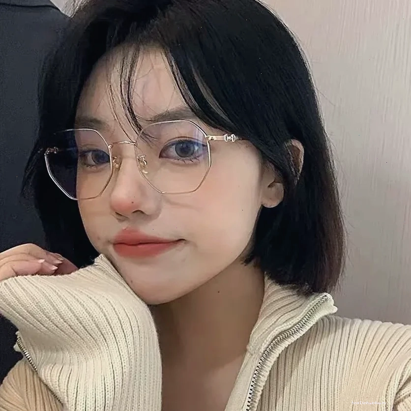 tóc ngắn nhuộm màu cá tính gái xinh tóc ngắn sexy nhuộm xanh