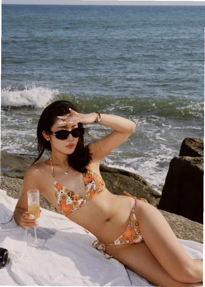 Gái xinh trung quốc bikini ngày nắng gái xinh trung quốc bikini ngày nắng