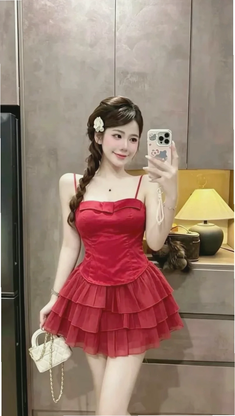 gái xinh trung quốc mặc váy siêu ngắn rạng rỡ