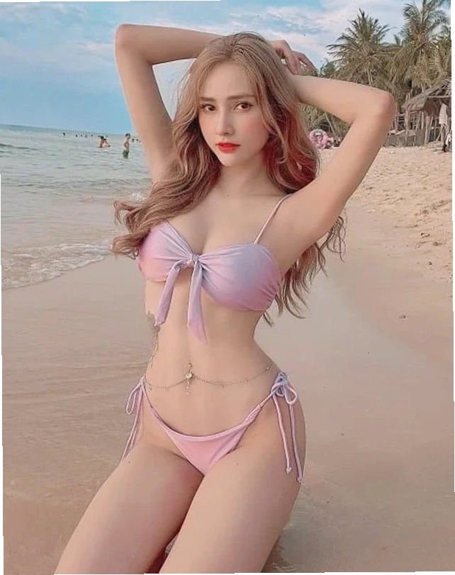 Gái zú to thanh lịch