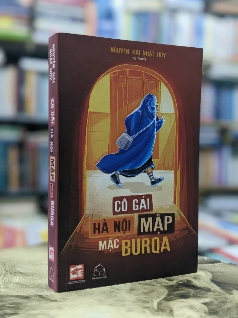 Hành trình của cô gái hà nội mập mặc burqa qua những vùng đất xa lạ