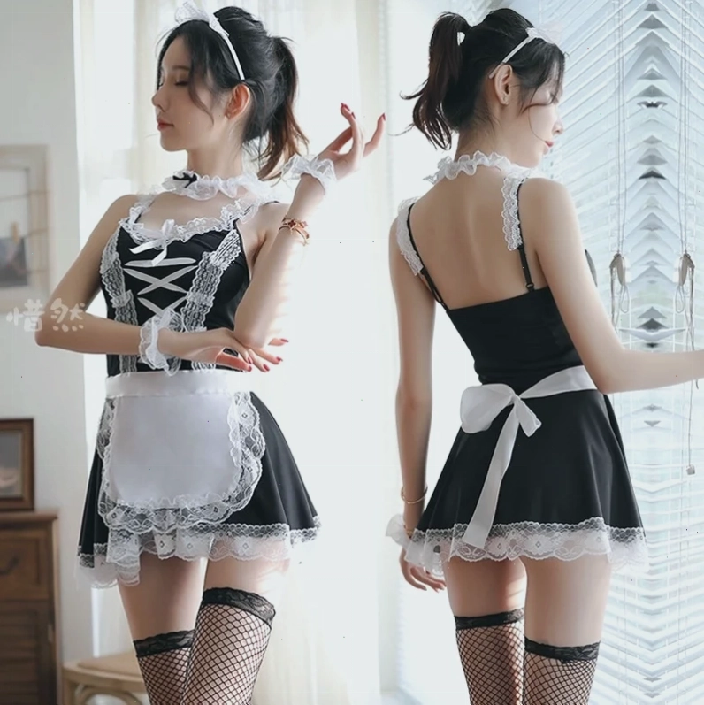 hầu gái sexy