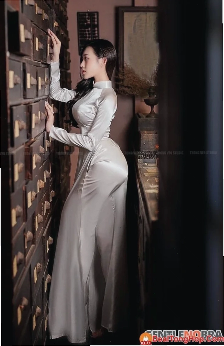 Hot girl rực rỡ ngày tết Hình ảnh gái mặc áo dài sexy trong ngày tết rực rỡ