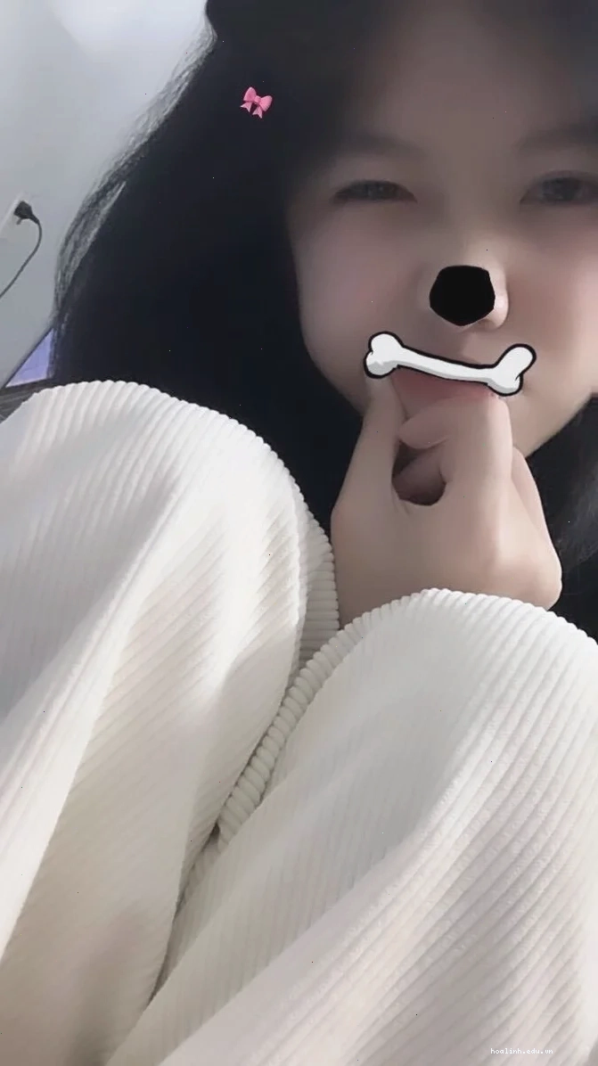 hình ảnh gái xinh hài hước tự nhiên
