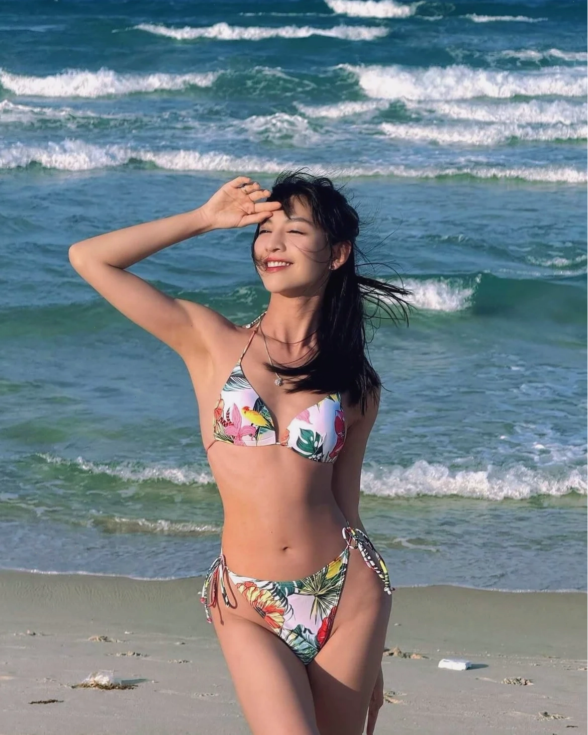 Người xấu mặc bikini cuối cùng
