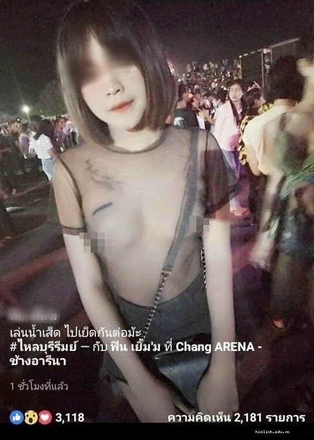 Nụ cười duyên dáng