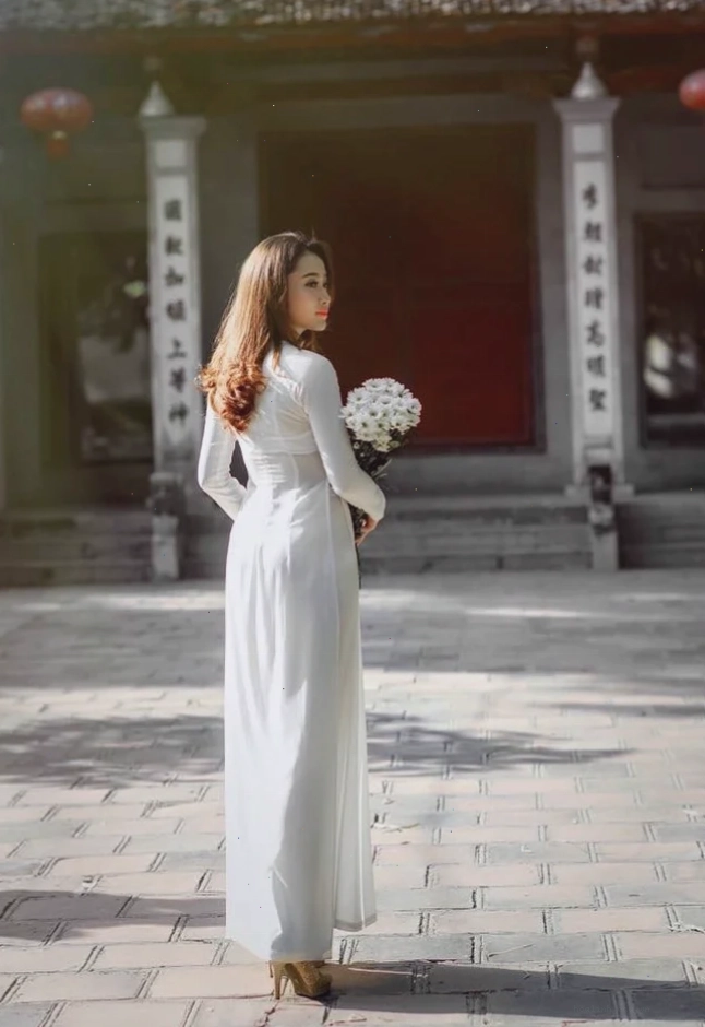 nữ sinh áo dài