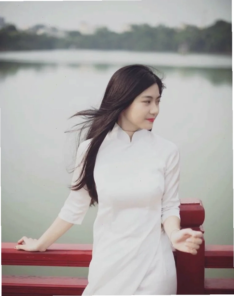 nữ sinh áo dài