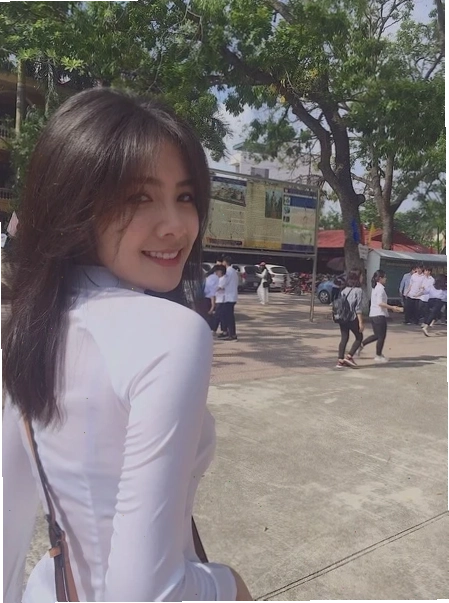 nữ sinh áo dài