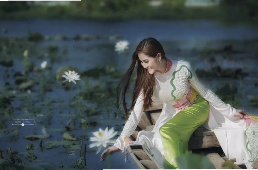 nữ sinh việt