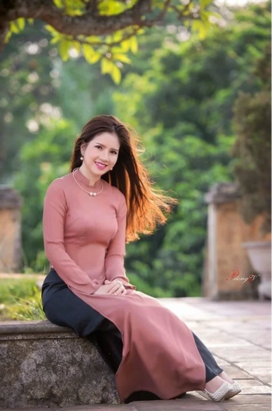 nữ sinh việt